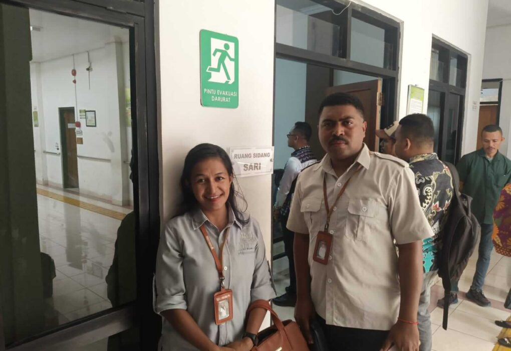 petugas-komisi-yudisial-ntt-memantau-sidang-ngketa-tanah-tiluata-di-pn-kupang