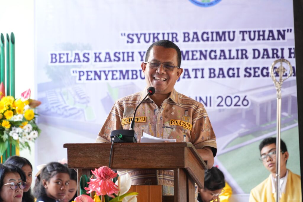 Gubernur NTT Emanuel Melkiades Laka Lena sampaikan kata sambutan saat resmikan Gedung Utama RSU Muder Ignacia Soe TTS 11/6/2026